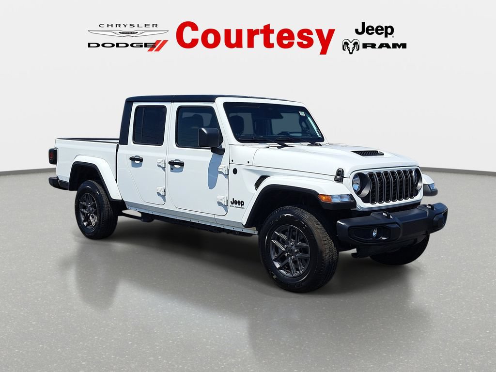 New 2026 Jeep Gladiator Sport