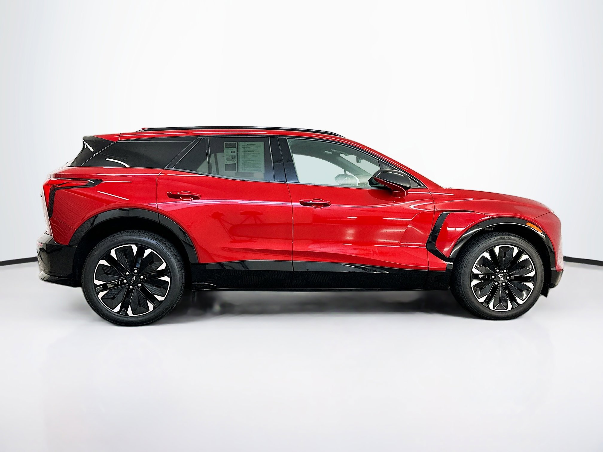 Used 2024 Chevrolet Blazer EV RS image 10