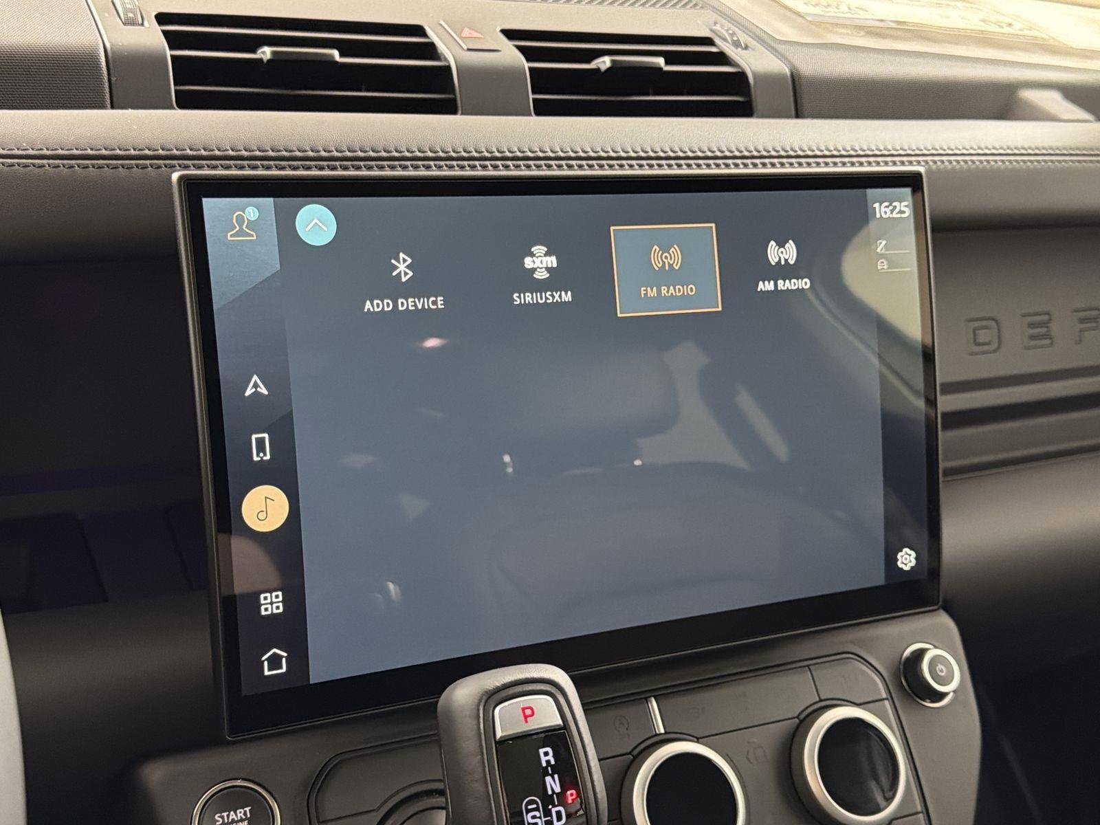 New 2026 Land Rover Defender 110 S image 18