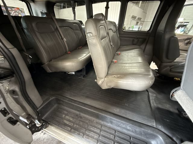 Used 2023 Chevrolet Express 2500 LS w/ Driver Convenience Package RWD image 27