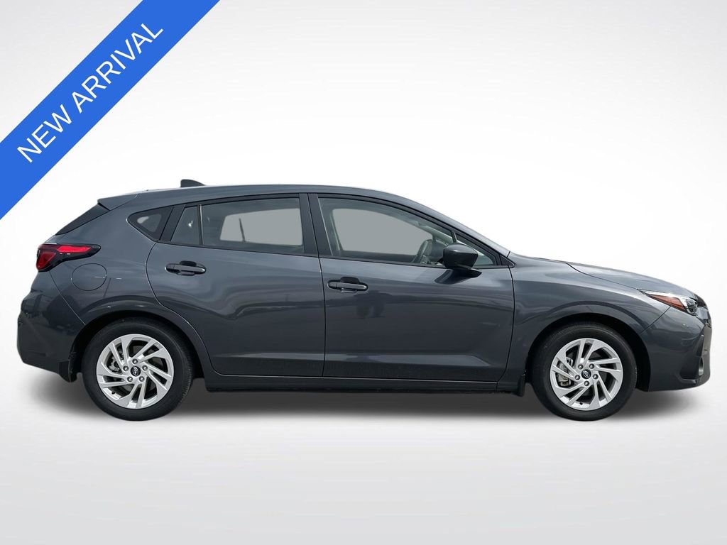 Used 2025 Subaru Impreza 2.0i image 2