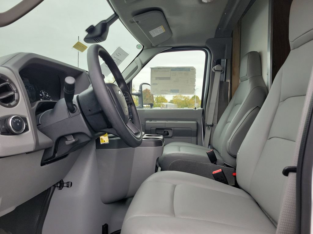 New 2026 Ford E-350 and Econoline 350 Super Duty w/ Power Equipment Group image 17