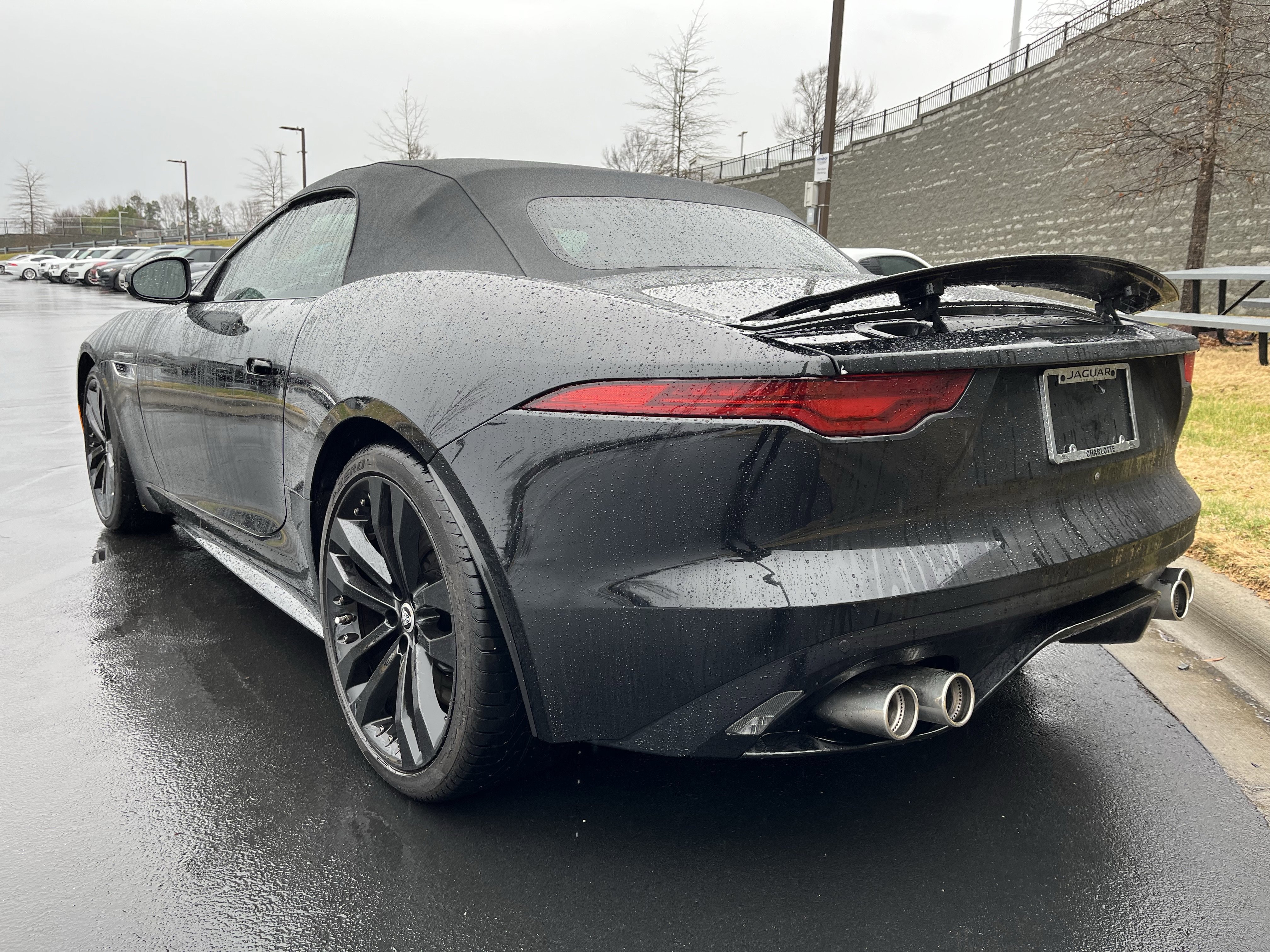 Used 2024 Jaguar F-TYPE R-Dynamic image 5