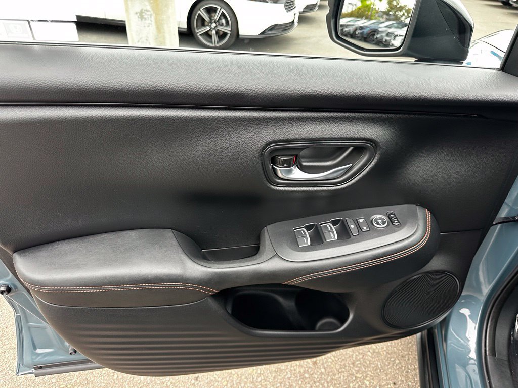 Used 2024 Honda HR-V Sport image 23