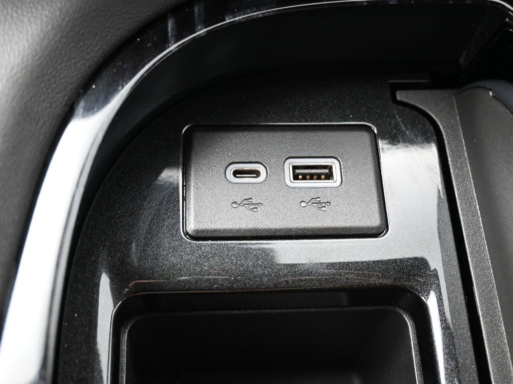 Used 2023 Cadillac Escalade Sport AWD/4WD image 27