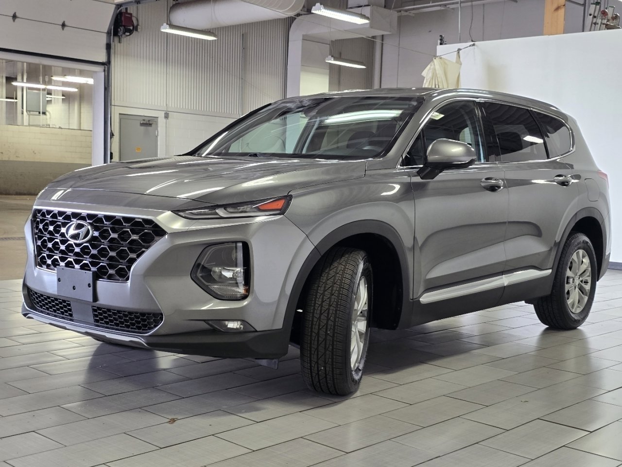 Used 2020 Hyundai Santa Fe SEL image 9