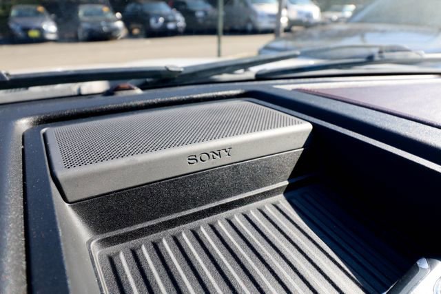 Used 2015 Ford F150 Platinum w/ Max Trailer Tow Package image 65