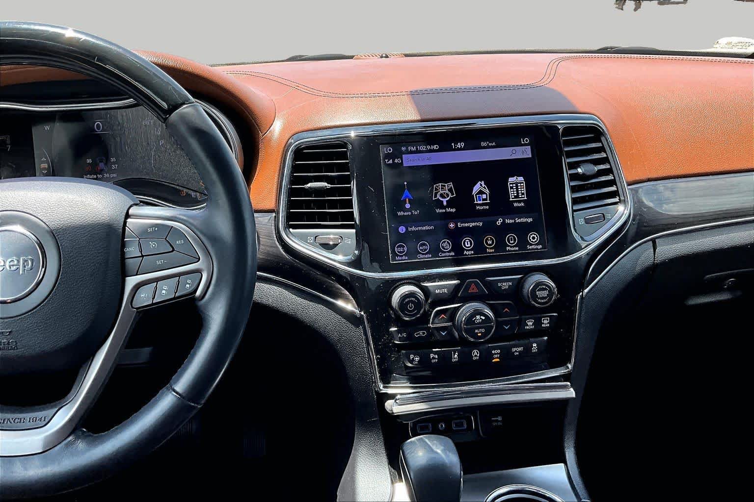 Used 2020 Jeep Grand Cherokee Overland RWD image 7