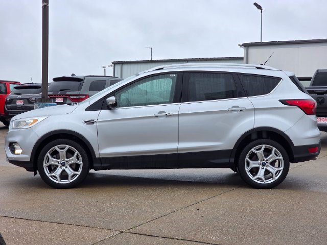 Used 2019 Ford Escape Titanium AWD/4WD image 5