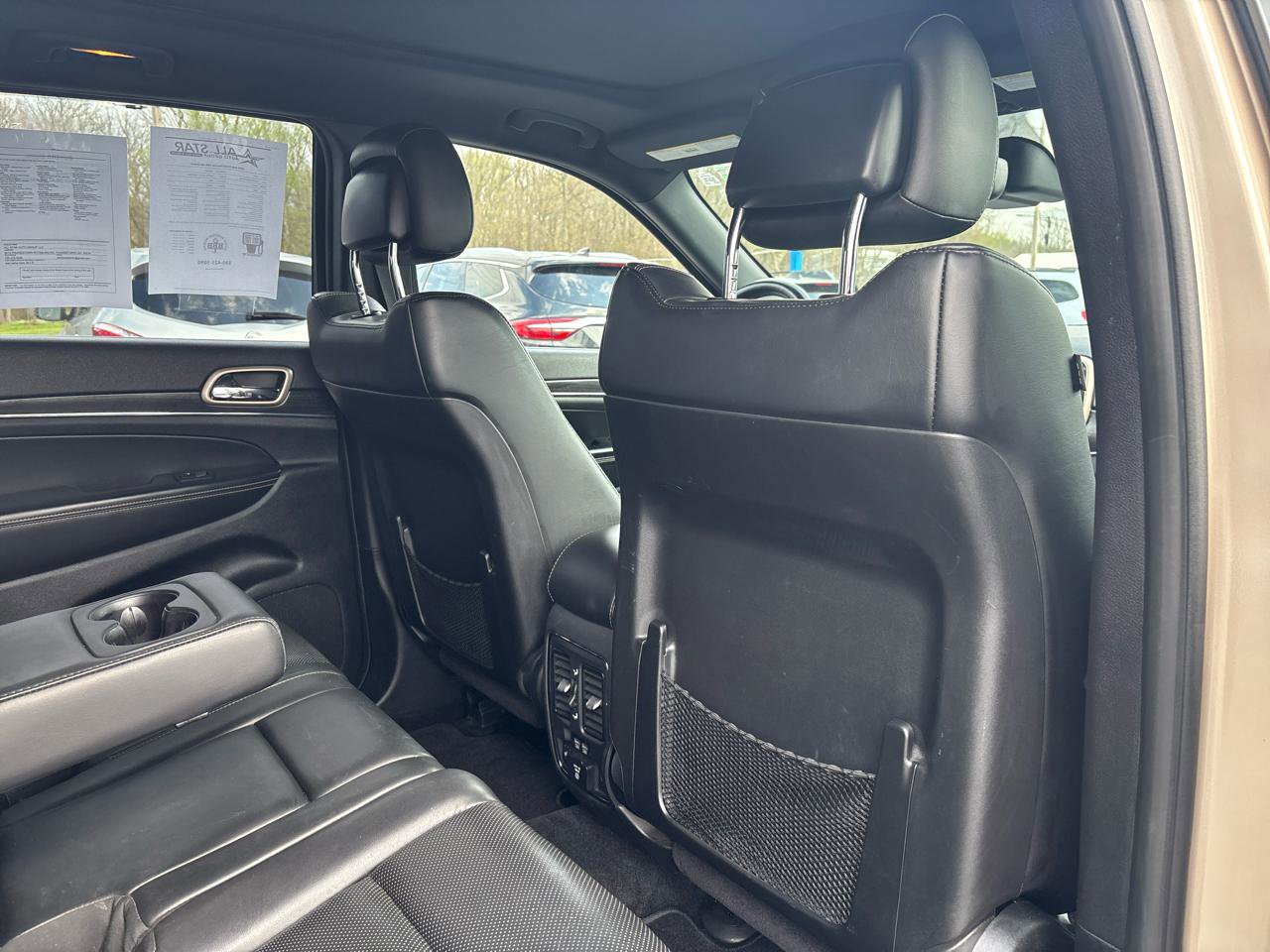 Used 2014 Jeep Grand Cherokee Limited w/ Luxury Group II AWD/4WD image 21