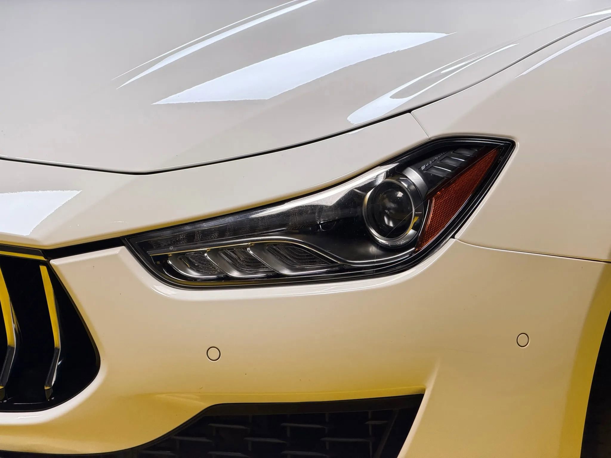 Used 2018 Maserati Ghibli S RWD image 7