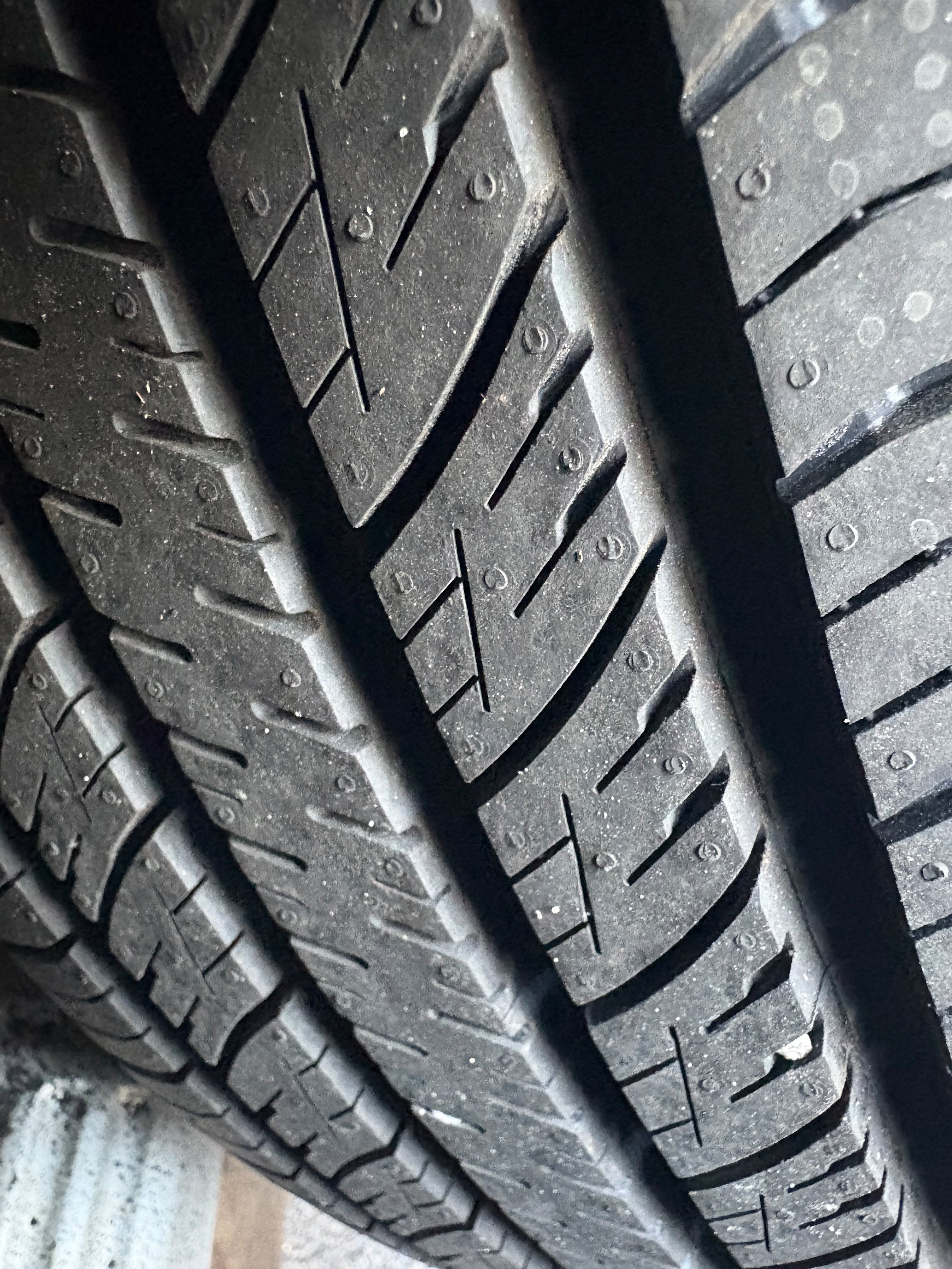 Used 2010 Honda CR-V EX-L image 6