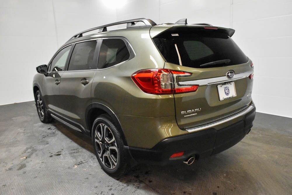 New 2026 Subaru Ascent Limited image 5