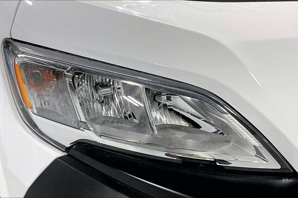 New 2026 RAM ProMaster 2500 w/ Convenience Group FWD image 25