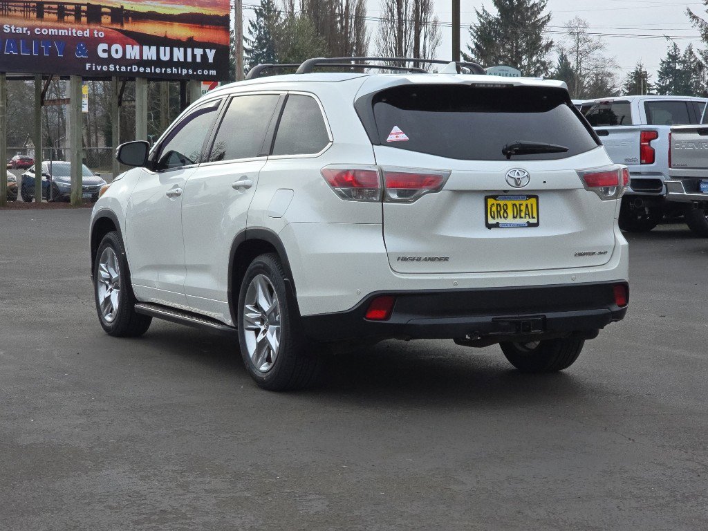 Used 2014 Toyota Highlander Limited Platinum image 4