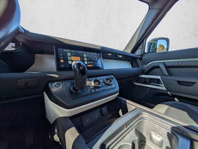 Used 2021 Land Rover Defender 110 S image 12