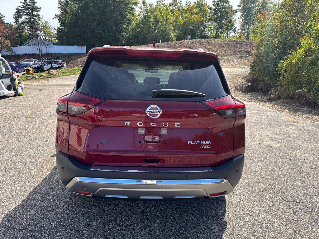 Used 2021 Nissan Rogue Platinum AWD/4WD image 4