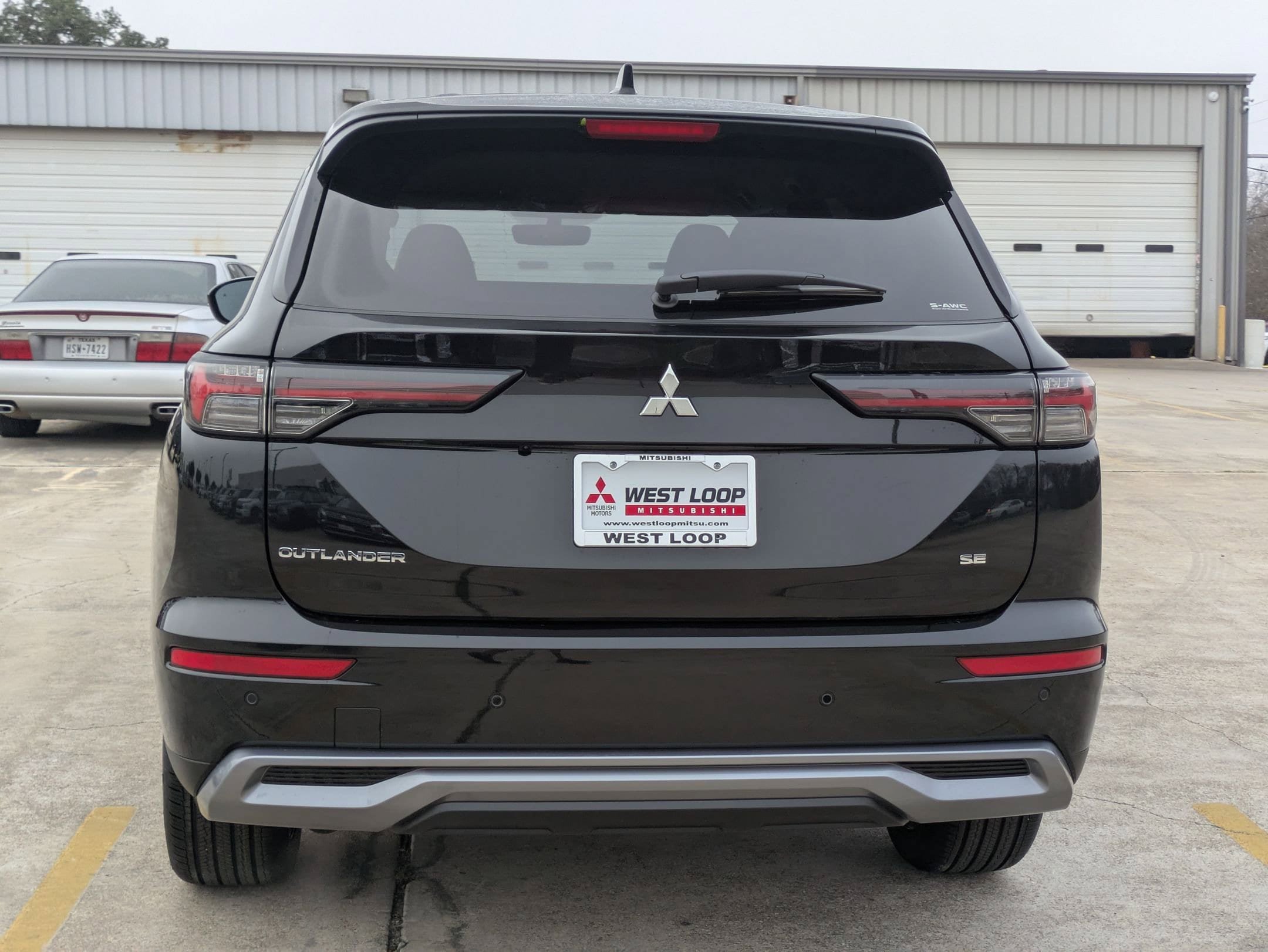 New 2026 Mitsubishi Outlander SE AWD/4WD image 4