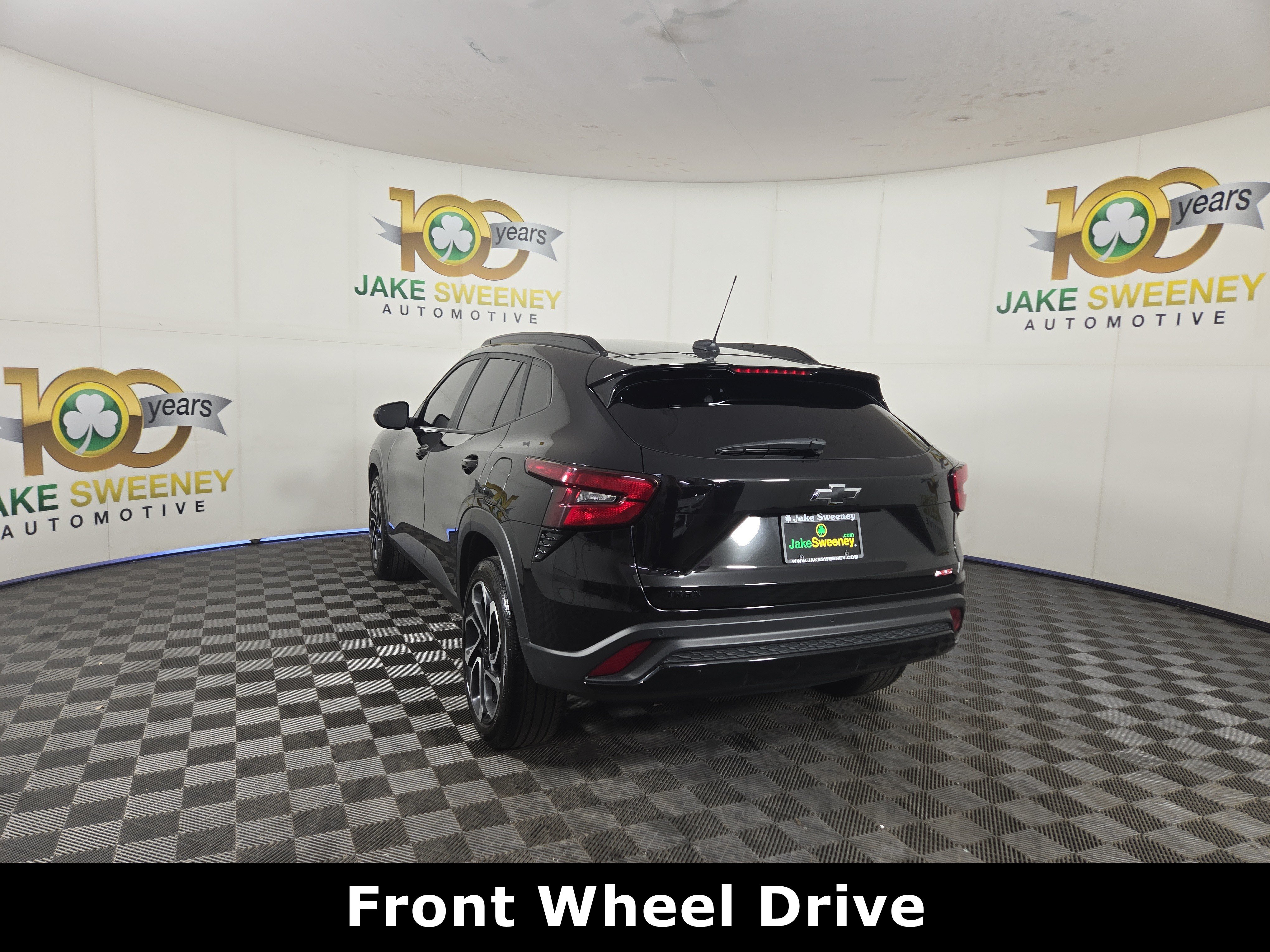 Used 2025 Chevrolet Trax RS w/ Sunroof Package FWD image 7