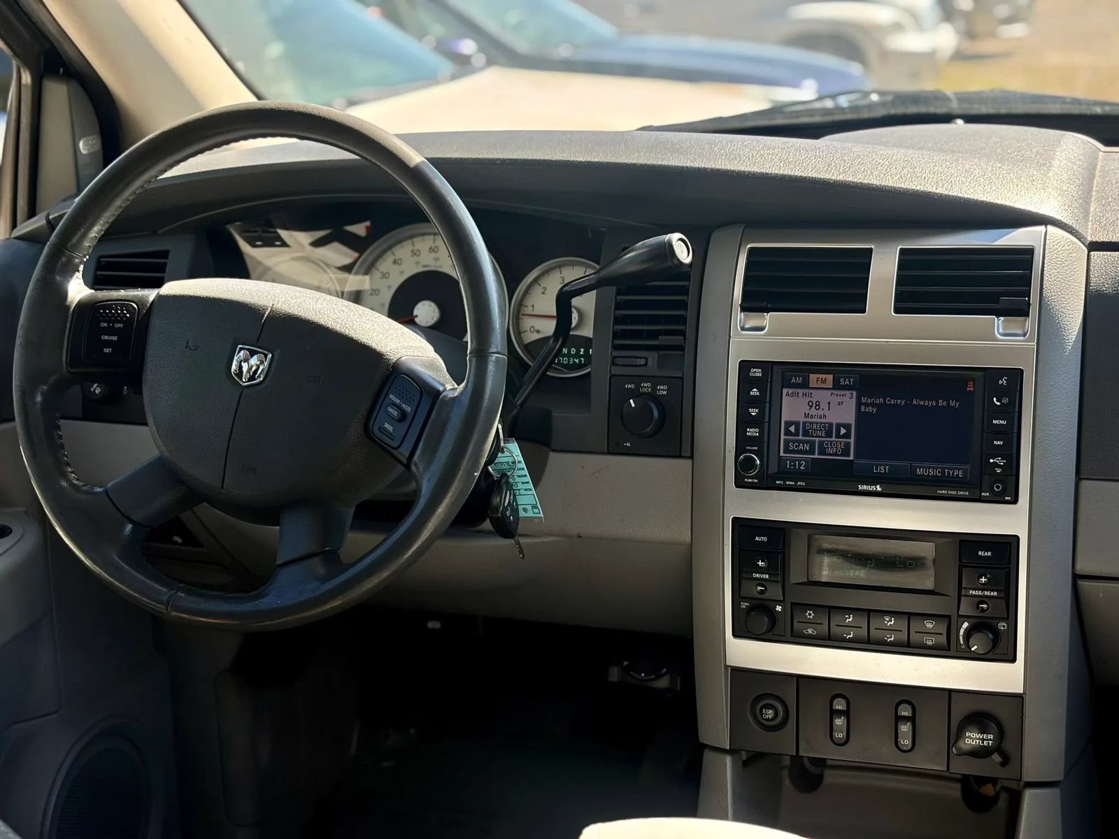 Used 2008 Dodge Durango Limited w/ Technology Group III AWD/4WD image 15