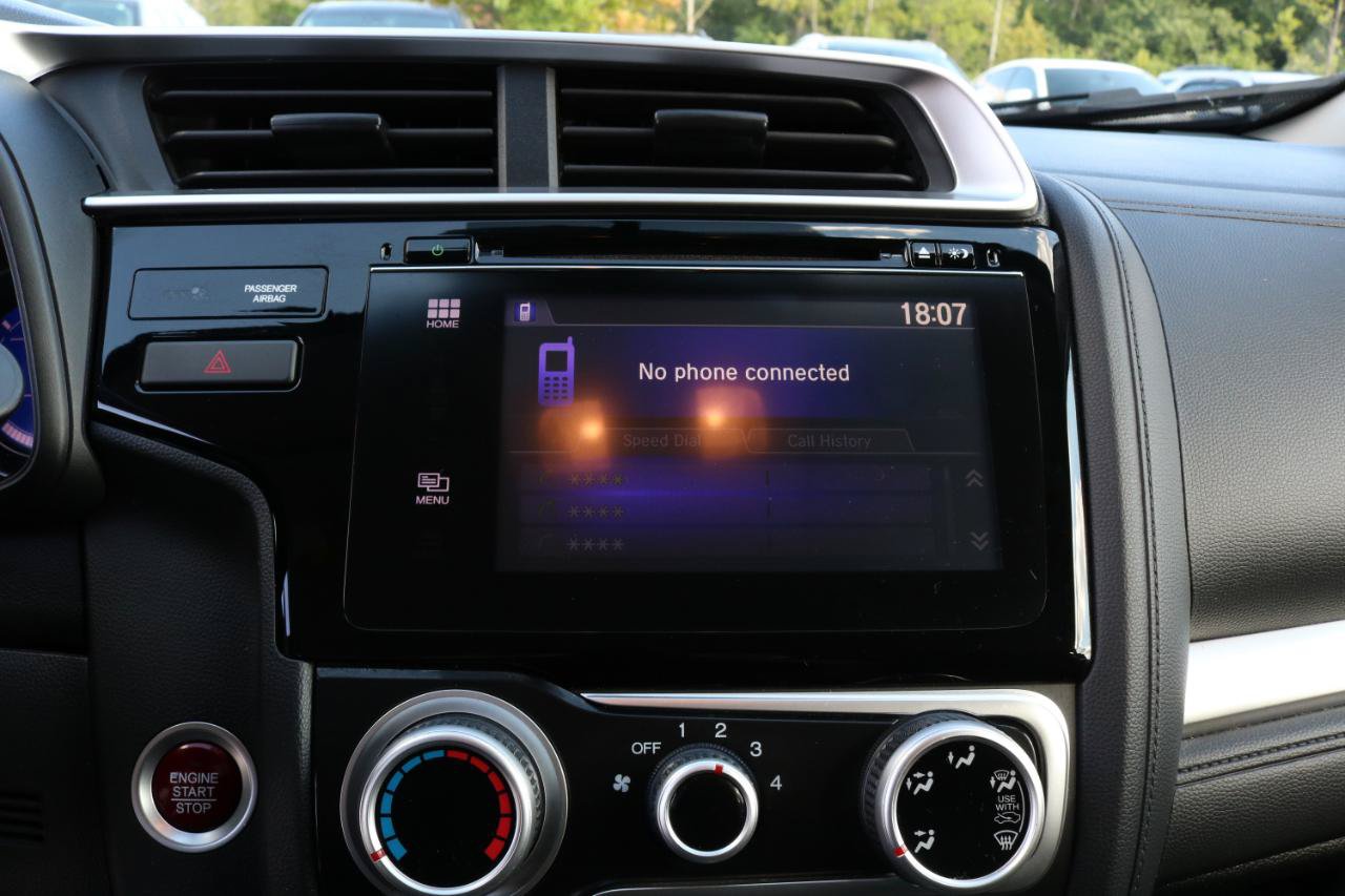 Used 2015 Honda Fit EX image 25