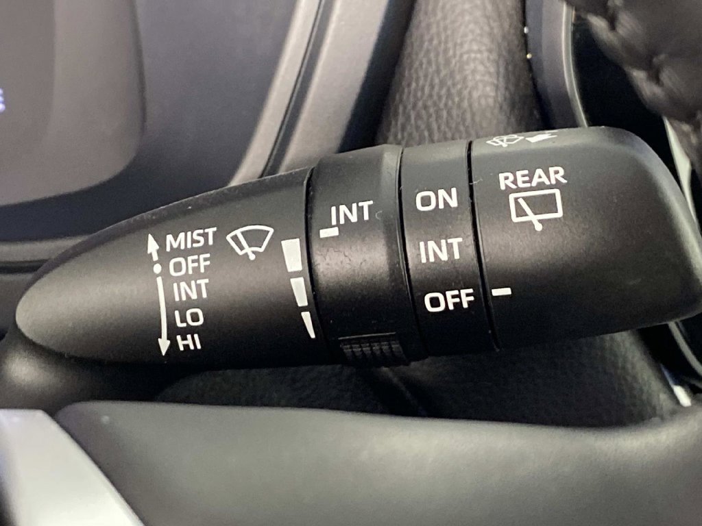 Used 2024 Toyota Grand Highlander AWD image 16