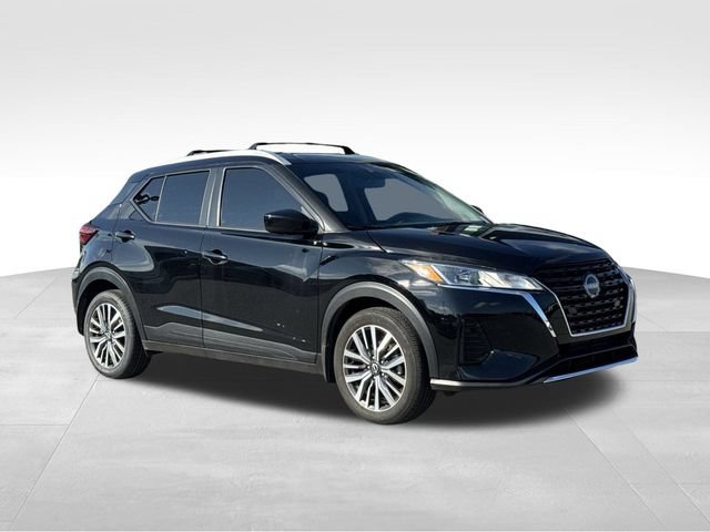 Used 2024 Nissan Kicks SV FWD image 7