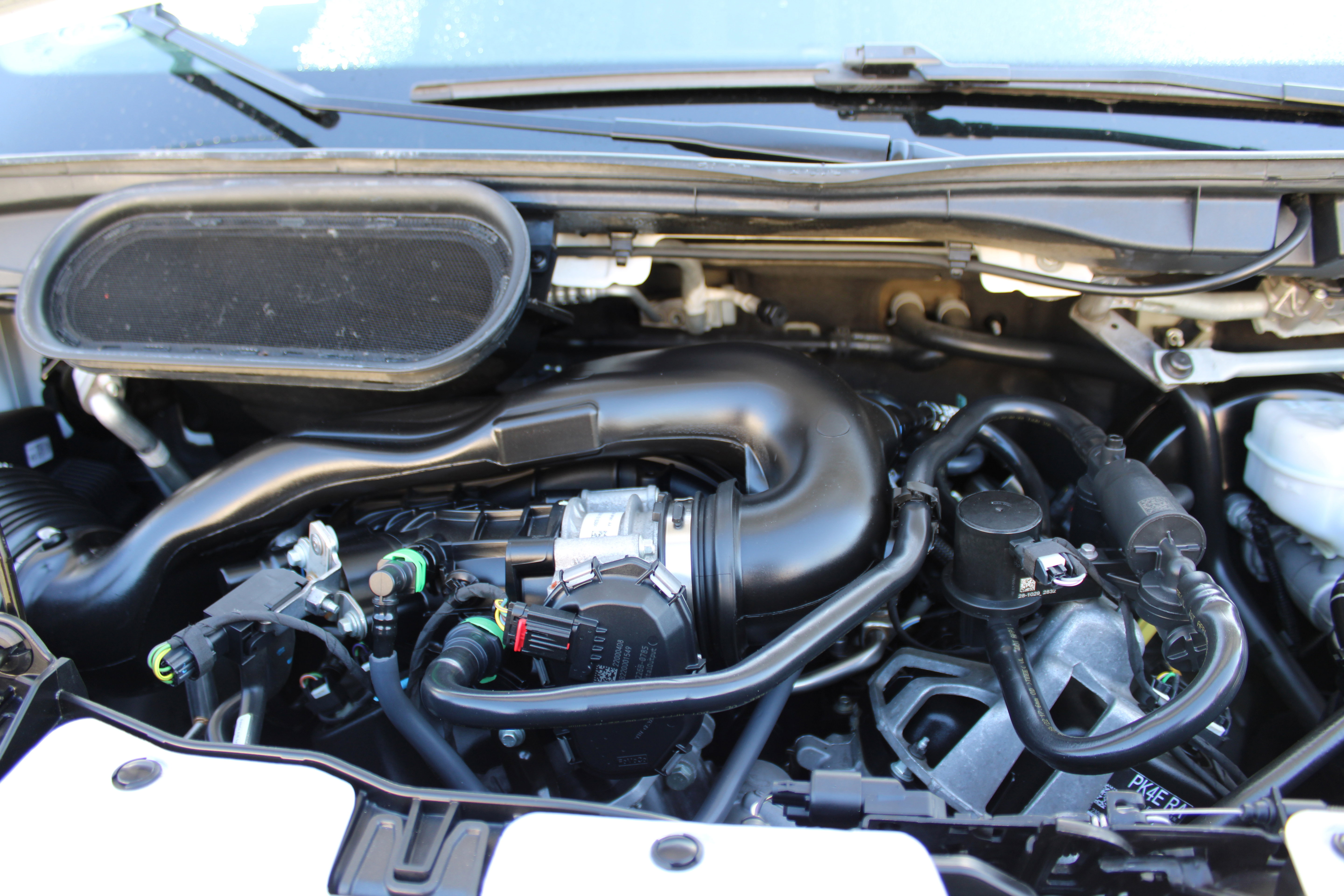 Used 2023 Ford Transit 250 148 High Roof Extended AWD w/ Load Area Protection Package image 28