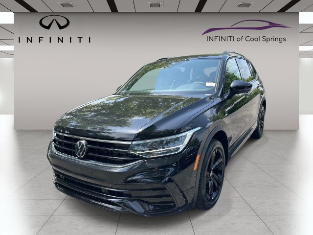 Used 2024 Volkswagen Tiguan SE R-Line FWD image 3