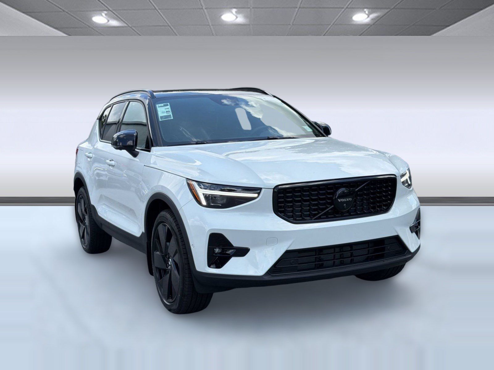 New 2026 Volvo XC40 B5 Ultra w/ Climate Package AWD/4WD image 7