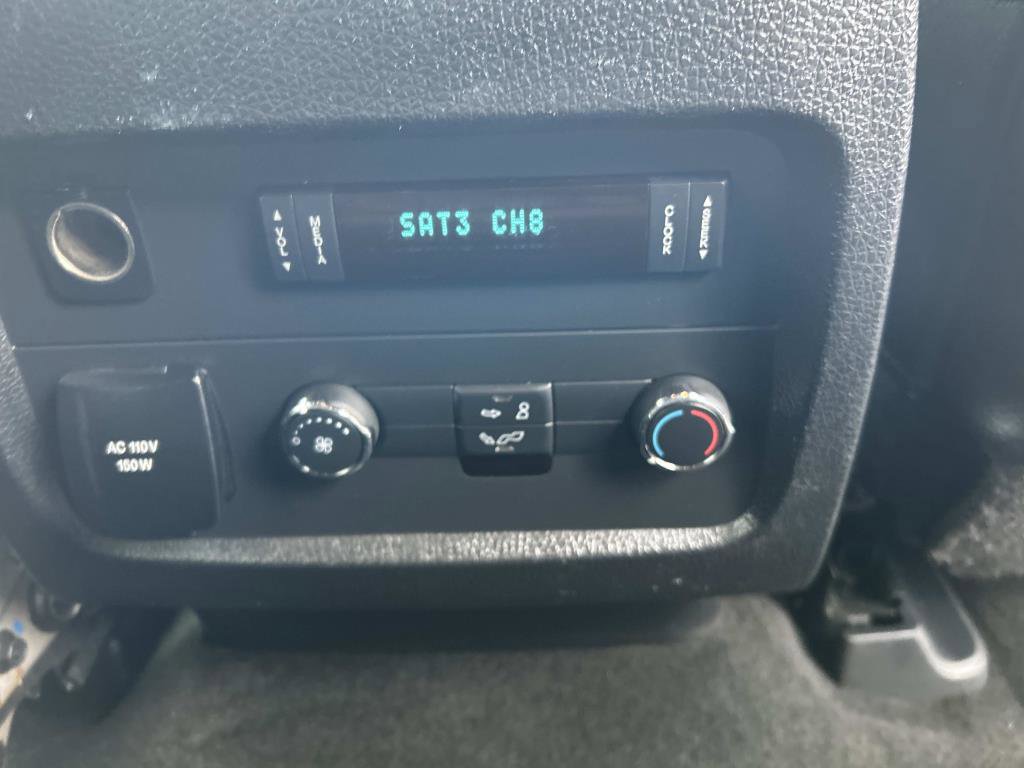 Used 2017 Ford Expedition EL XLT w/ Equipment Group 202A image 17