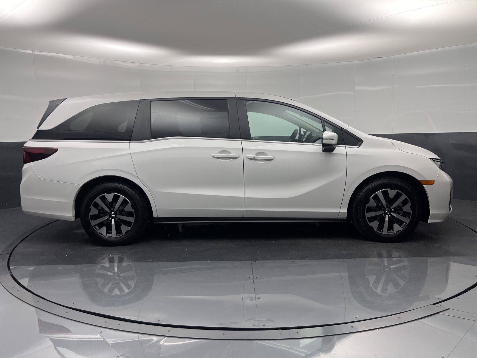 New 2027 Honda Odyssey EX-L image 38