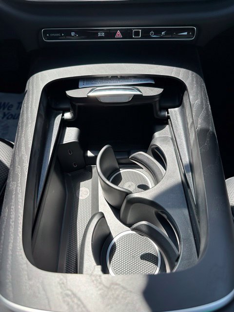 New 2026 Mercedes-Benz E 450 4MATIC Sedan image 32