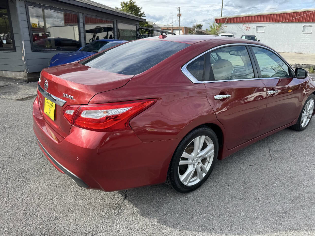 Used 2016 Nissan Altima 3.5 SL image 13