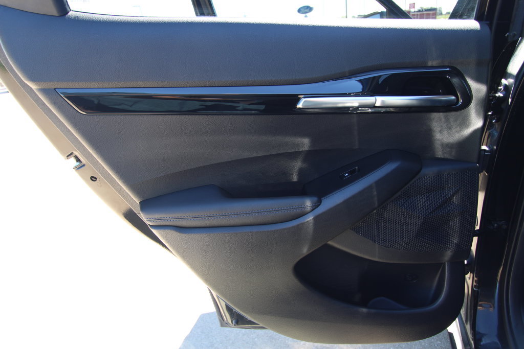 Used 2022 Kia Seltos Nightfall Edition AWD/4WD image 36