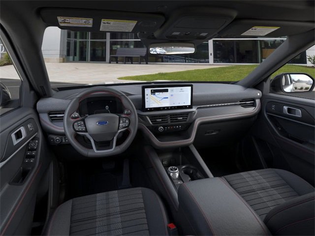 New 2026 Ford Explorer ST-Line w/ ST-Line Street Pack image 9