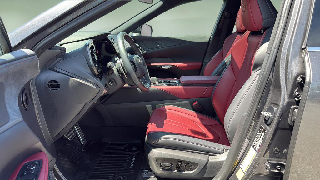 Used 2024 Lexus RX 350 F Sport w/ Convenience Package AWD/4WD image 11