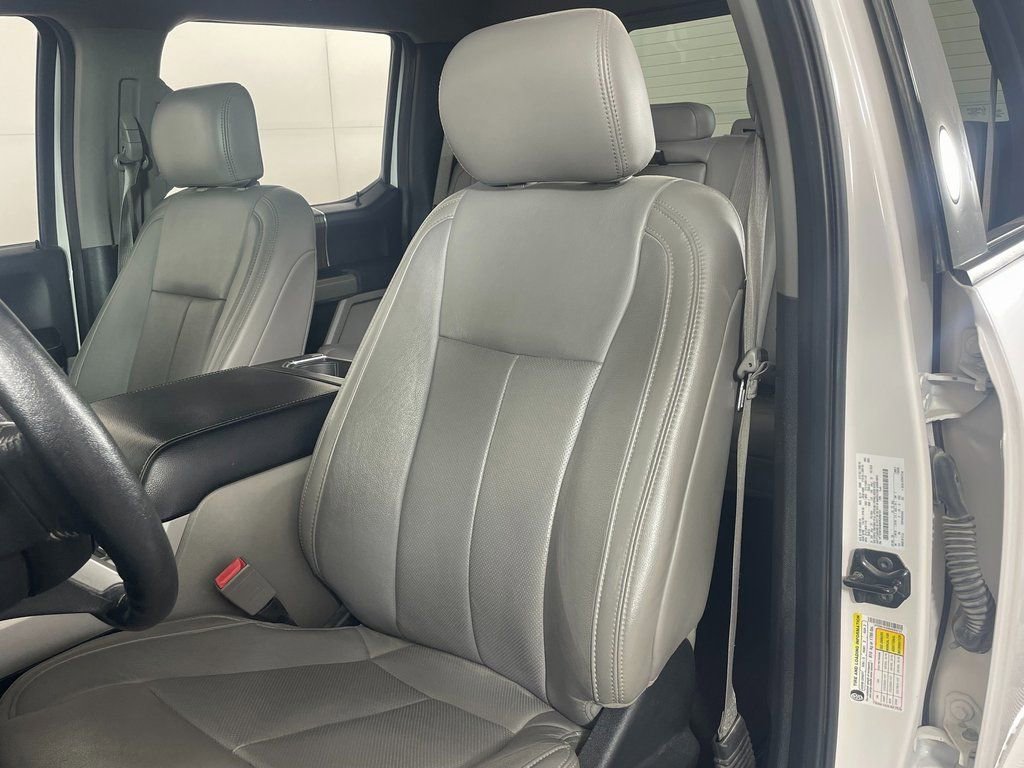 Used 2019 Ford F150 Lariat w/ Equipment Group 502A Luxury AWD/4WD image 25