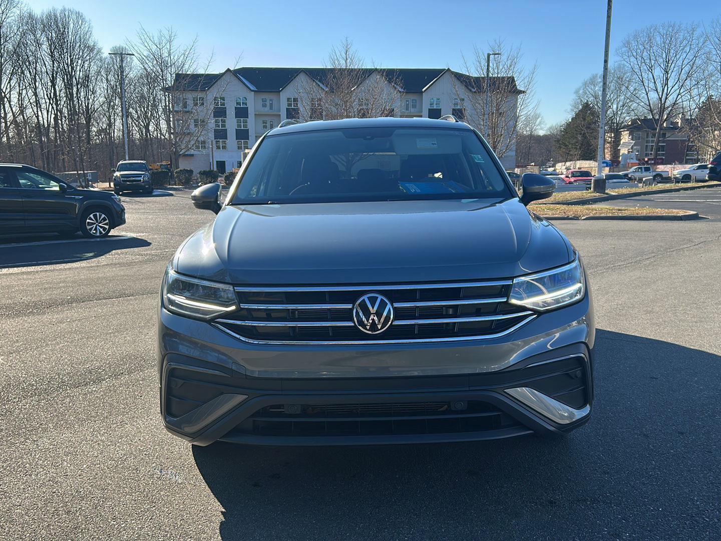 Used 2023 Volkswagen Tiguan S image 3