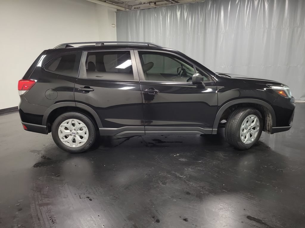 Used 2021 Subaru Forester AWD/4WD image 9