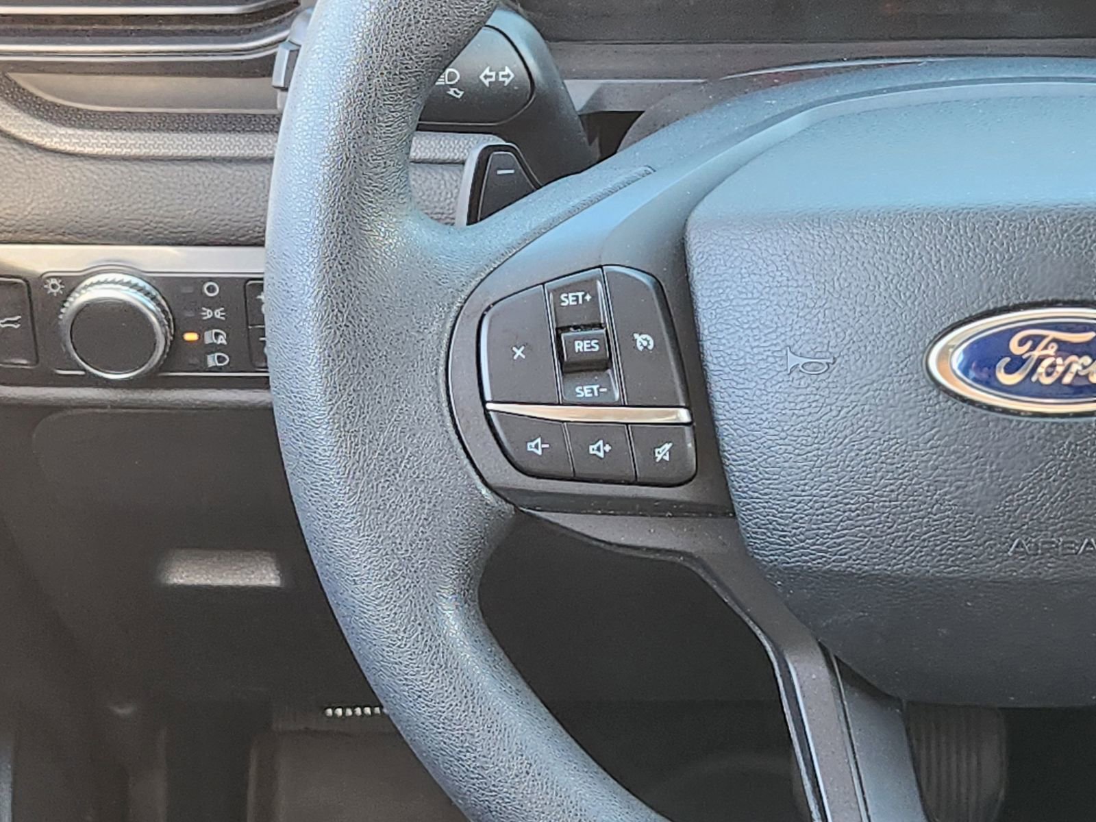 Used 2020 Ford Explorer 2WD image 29