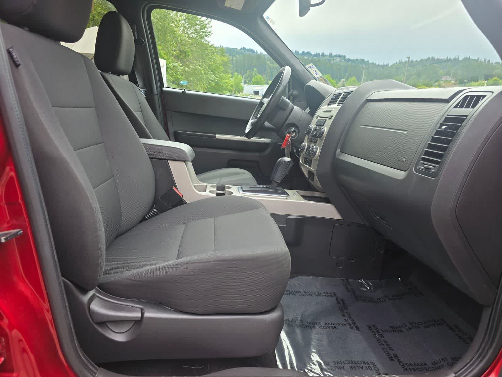 Used 2012 Ford Escape XLT AWD/4WD image 14