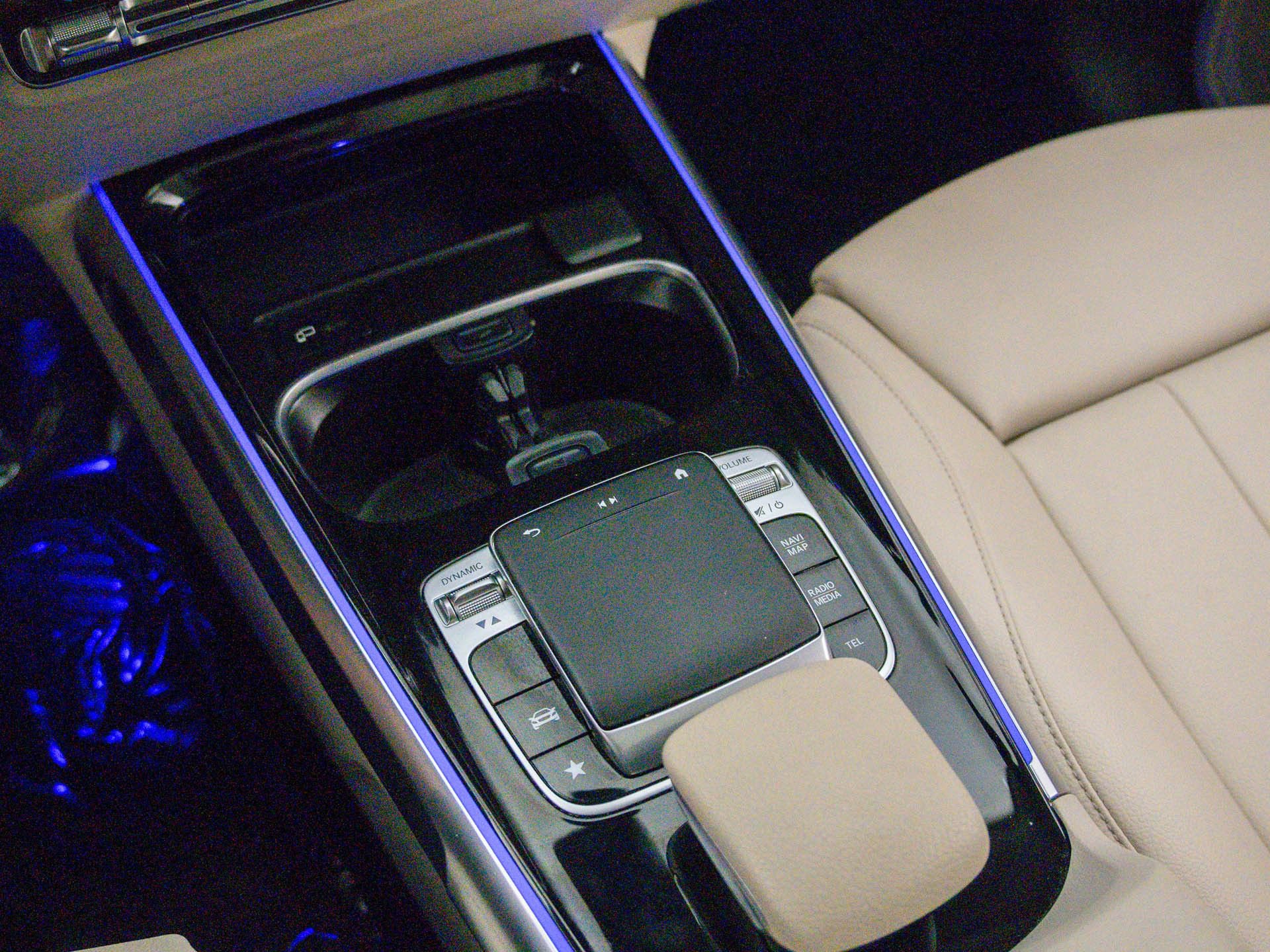 Used 2020 Mercedes-Benz GLB 250 4MATIC image 29