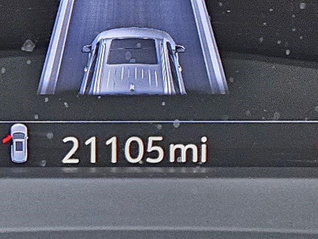 Certified 2024 Cadillac XT6 Premium Luxury w/ Technology Package FWD image 30