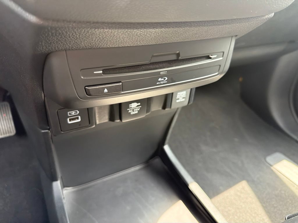 Certified 2024 Honda Odyssey Elite image 37