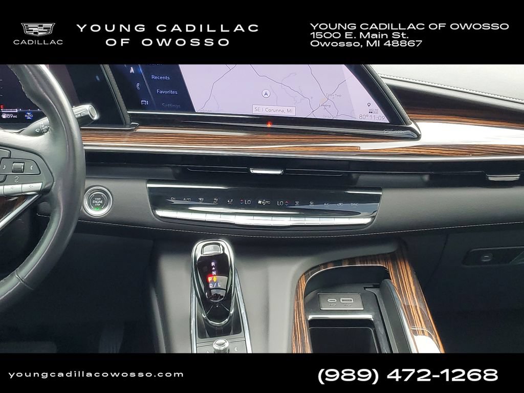 Certified 2024 Cadillac Escalade Premium Luxury w/ Performance Package AWD/4WD image 29
