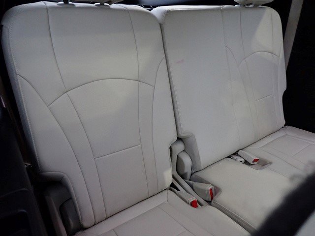 Certified 2023 Buick Enclave Essence w/ Experience Buick Package image 17