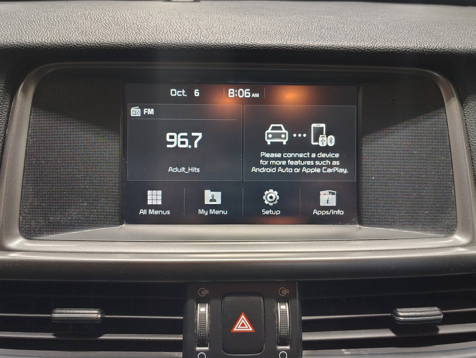 Used 2018 Kia Optima S FWD image 17
