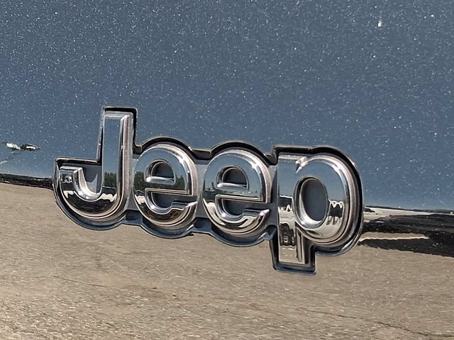 Used 2021 Jeep Grand Cherokee L Laredo AWD/4WD image 34