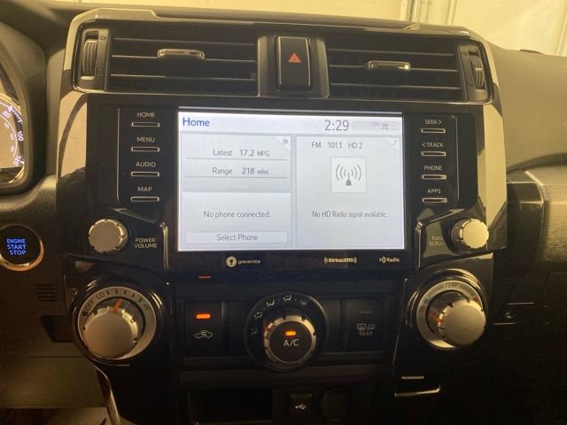 Certified 2022 Toyota 4Runner TRD Off-Road AWD/4WD image 23